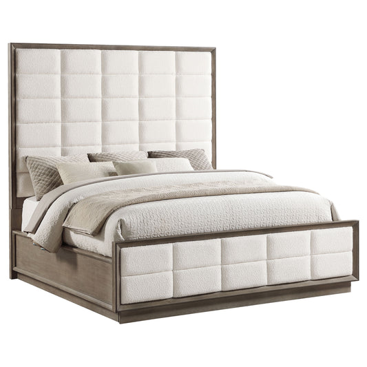 Durango 77-inch Queen Panel Bed Washed Oak