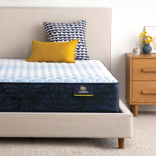 Serta Classic Mattress Queen / Standard / Firm