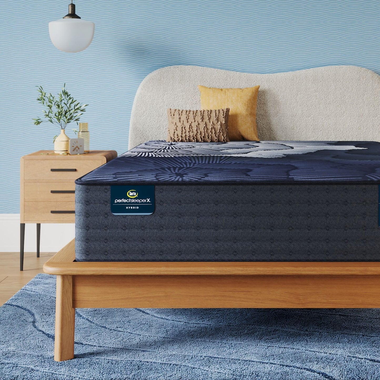 Serta Perfect Sleeper X Hybrid Mattress King / Level 2 / Plush