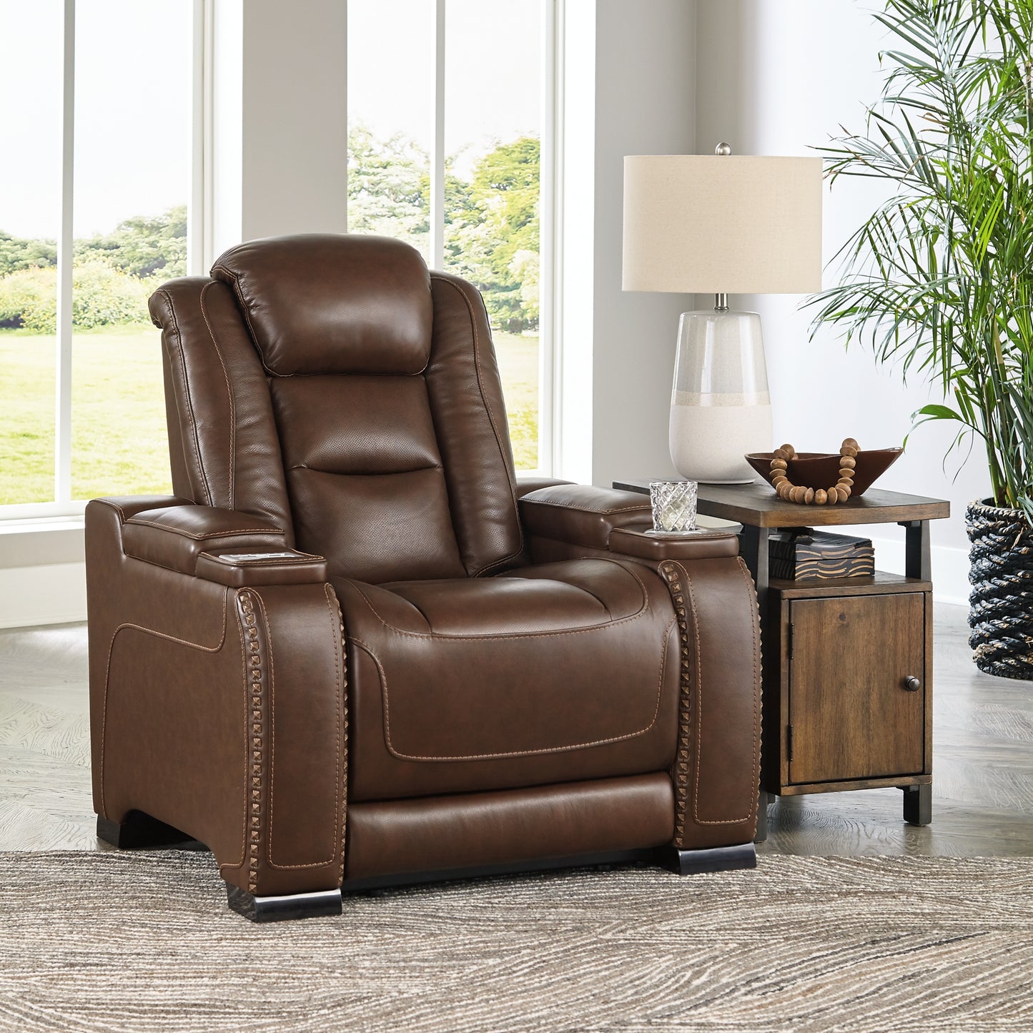 The Man-Den PWR Recliner/ADJ Headrest