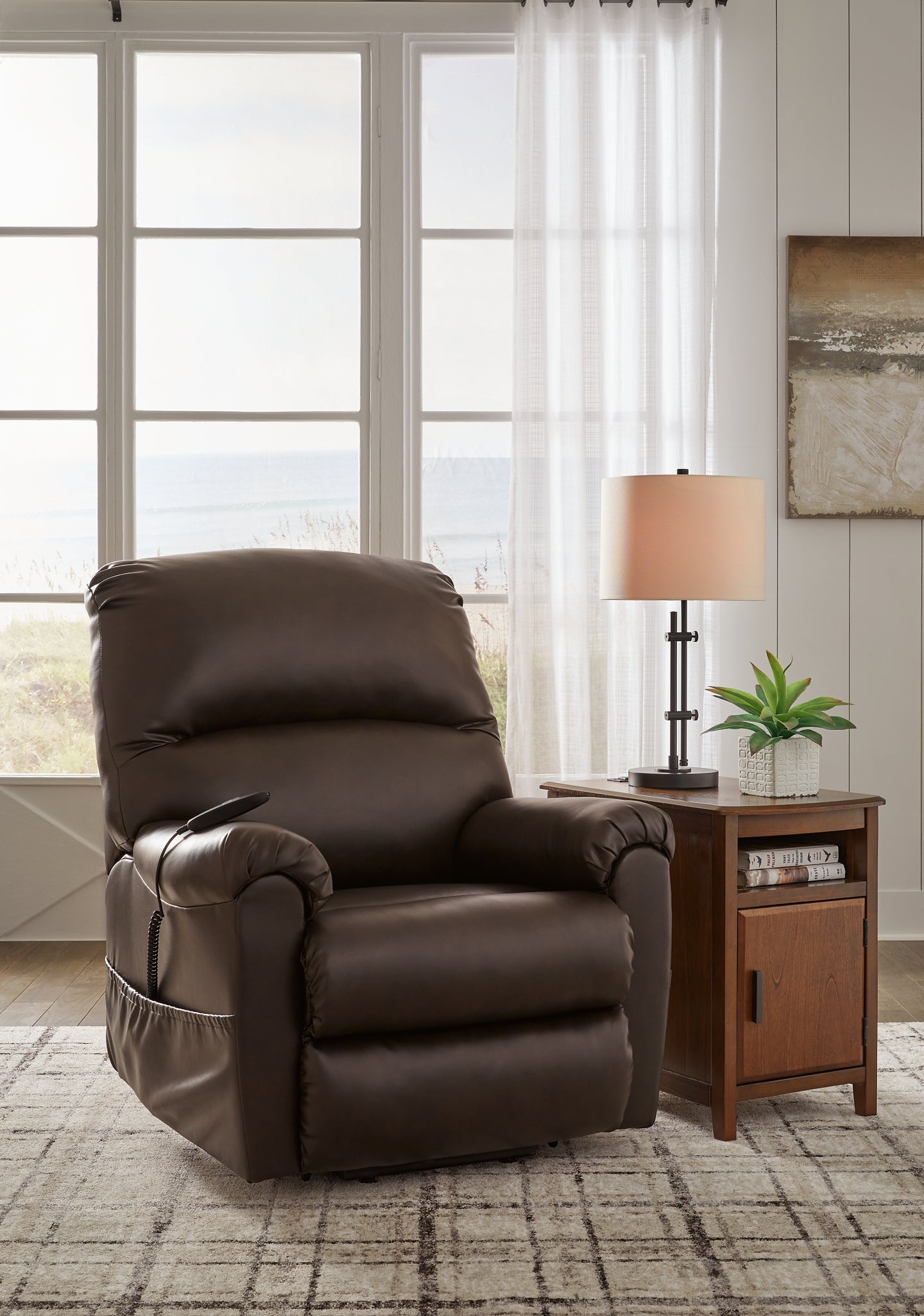 Shadowboxer Power Lift Recliner