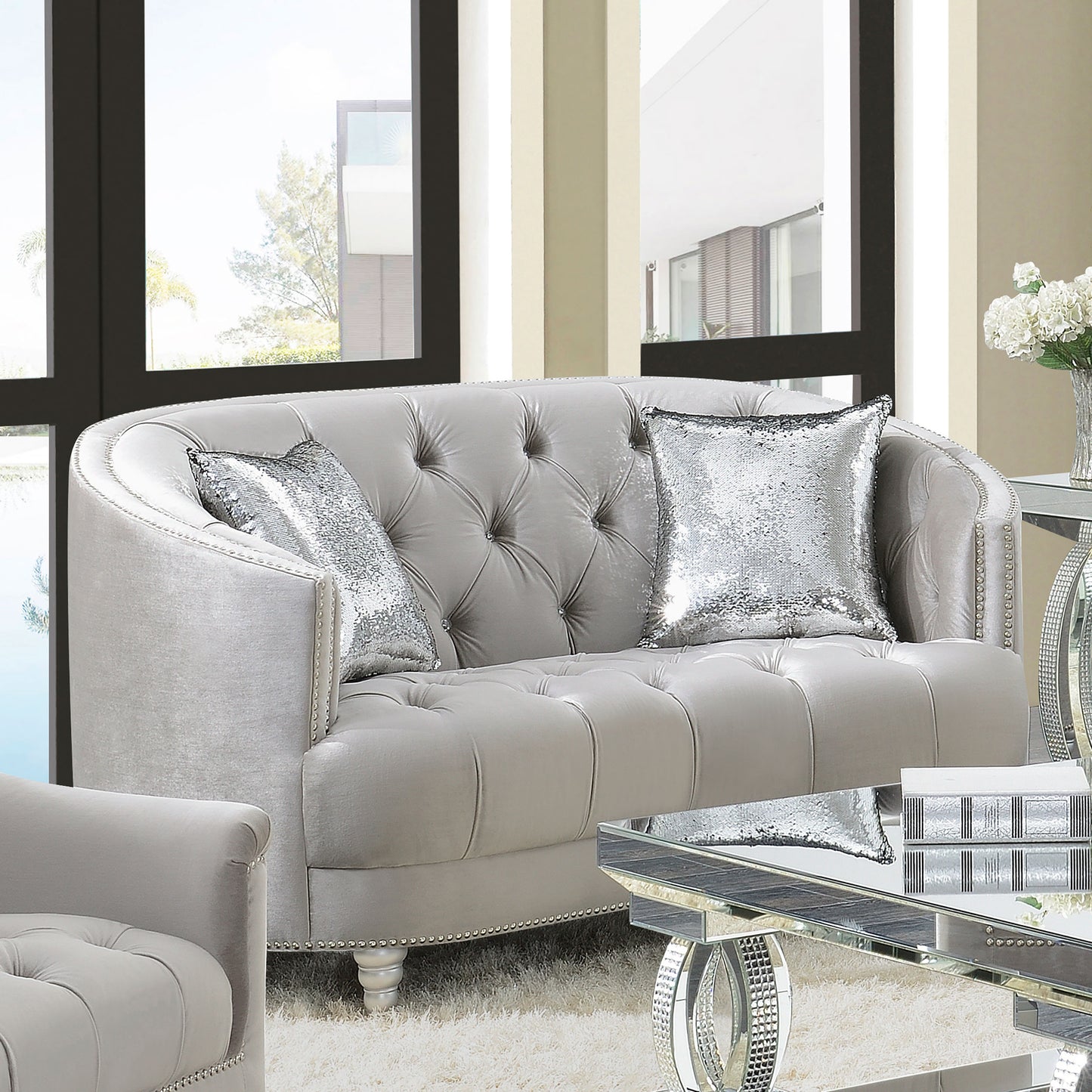 Avonlea Upholstered Sloped Arm Loveseat Grey Velvet